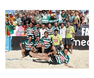 2010 – Uma equipa fabulosa no 1º título nacional de Futebol de Praia!